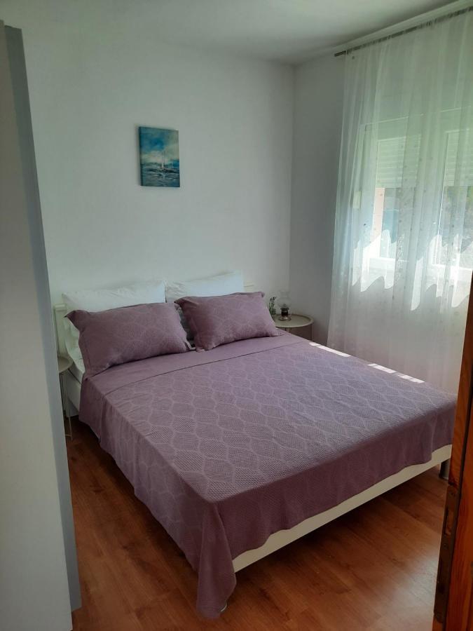 דירות קומרנה Bella Vista מראה חיצוני תמונה